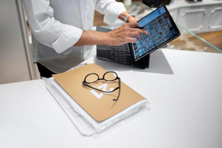 How to Scale a MedTech Sales Team for Maximum Growth